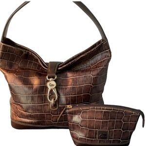 Dooney & Bourke Croco Logo Lock Shoulder Bag & Matching Zippered Pouch EUC